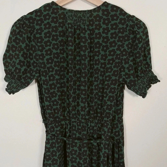 URBAN OUTFITTER | GREEN ANNA  CREPE WRAP MINI DRESS - Picture 13 of 15